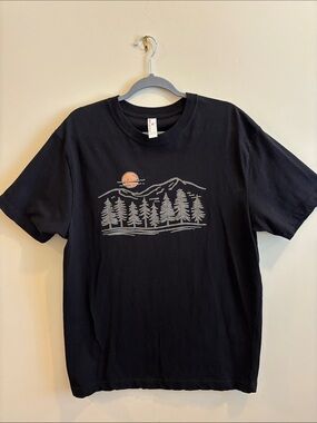 Men's Black Short Sleeve Tee with Mountain & Pine Graphic
